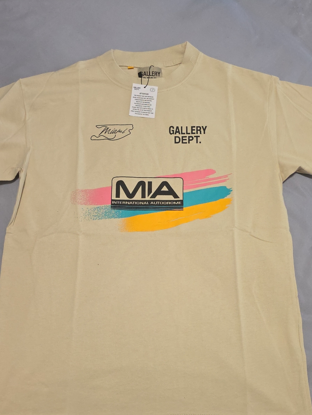 Gallery Dept Cream MIA Brushstroke Graphic Tee